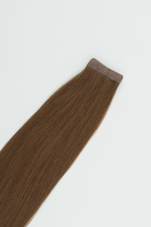Nahaufnahme der LONGTIME HAIR Echthaar-Extensions im...